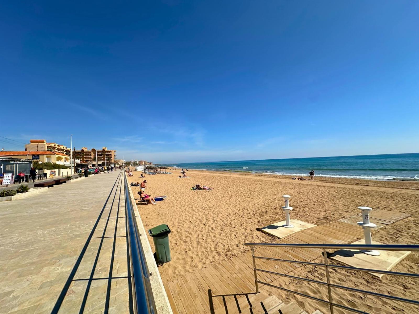 Cipres 4 Apartamento En Urbanizacion Con Piscina Torrevieja Exteriör bild