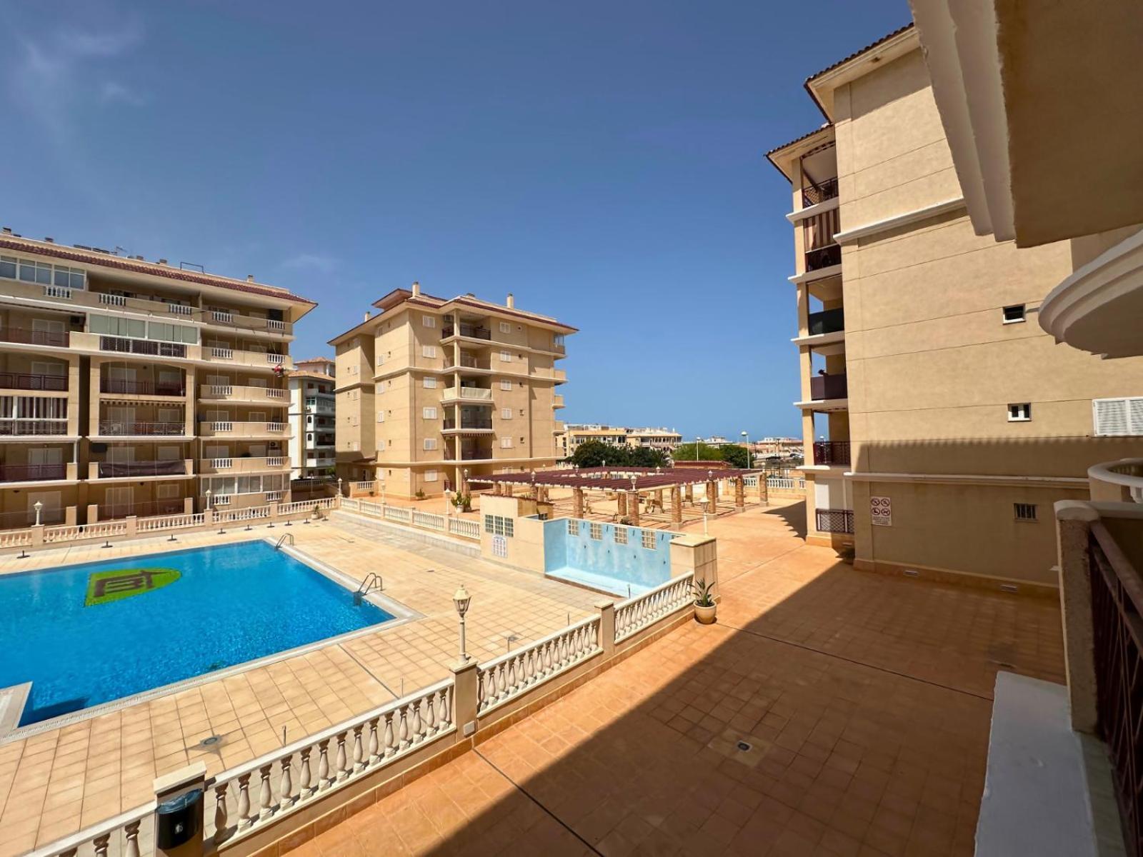 Cipres 4 Apartamento En Urbanizacion Con Piscina Torrevieja Exteriör bild